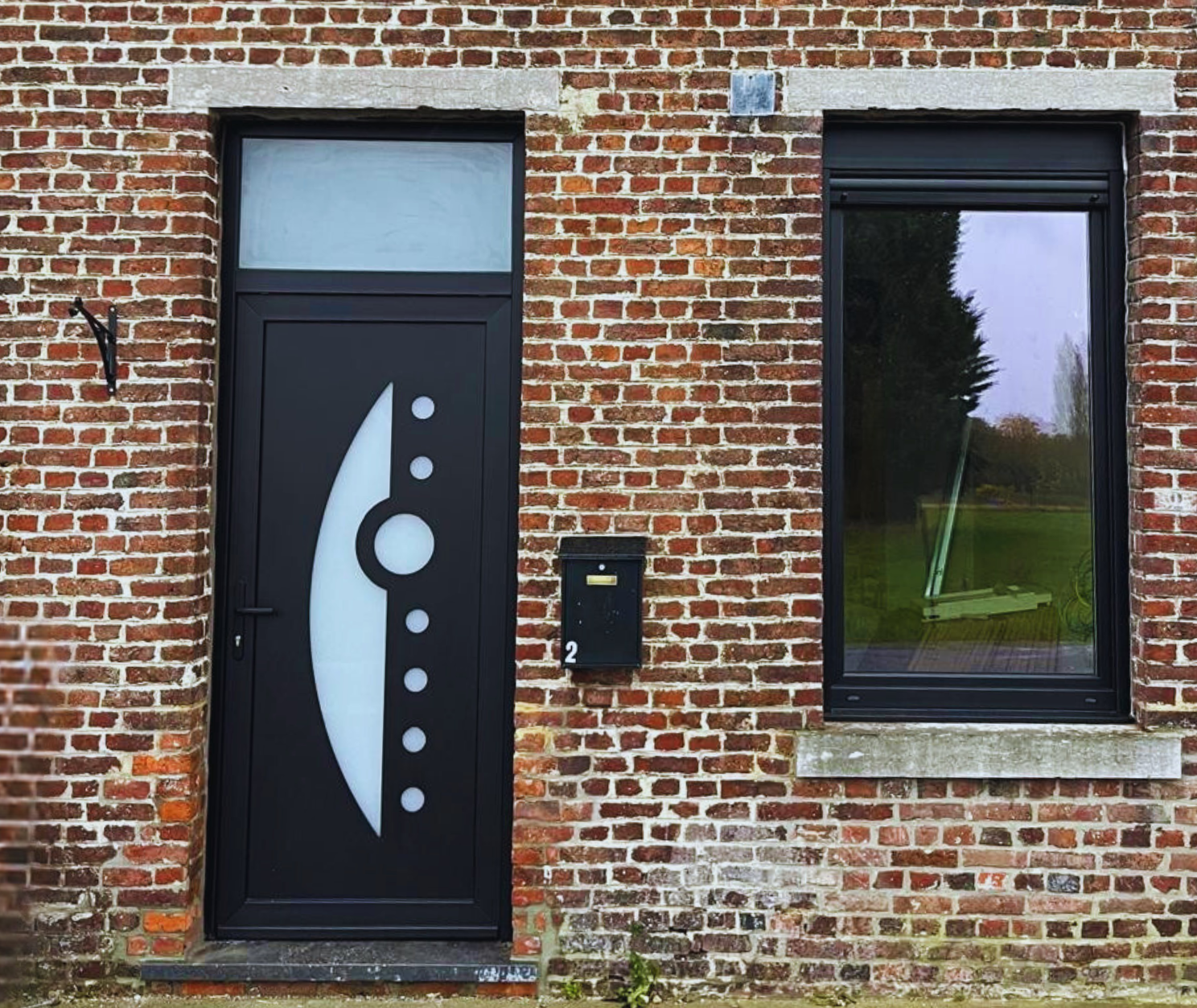 Froid, bruit, humidité : les 5 signes qui prouvent que vos châssis doivent être remplacés