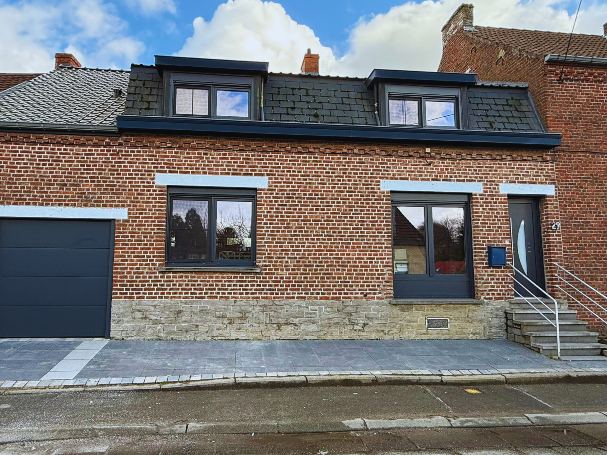 Pourquoi remplacer ses châssis améliore aussi la sécurité ?